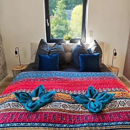 Waldoase Fuer 11 Personen Und Max 2 Hunde Im Nationalpark Eifel In Lage