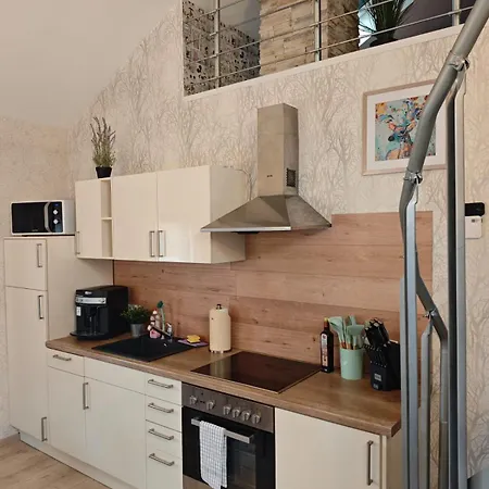 Waldoase Fuer 11 Personen Und Max 2 Hunde Im Nationalpark Eifel In Lage *