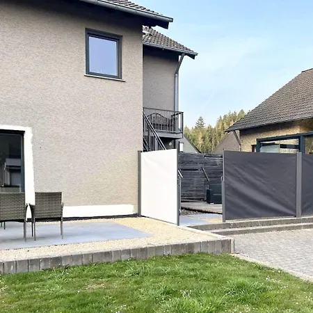 Waldoase Fuer 11 Personen Und Max 2 Hunde Im Nationalpark Eifel In Lage Apartman *