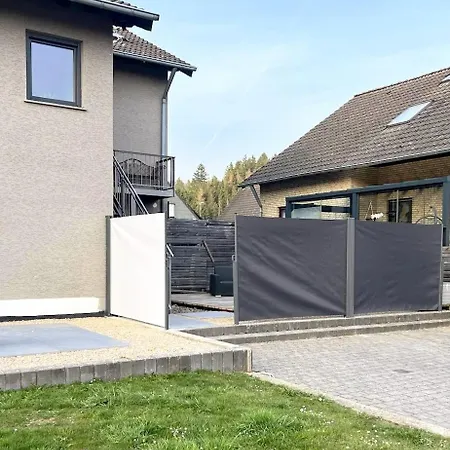 Waldoase Fuer 11 Personen Und Max 2 Hunde Im Nationalpark Eifel In Lage Apartmán