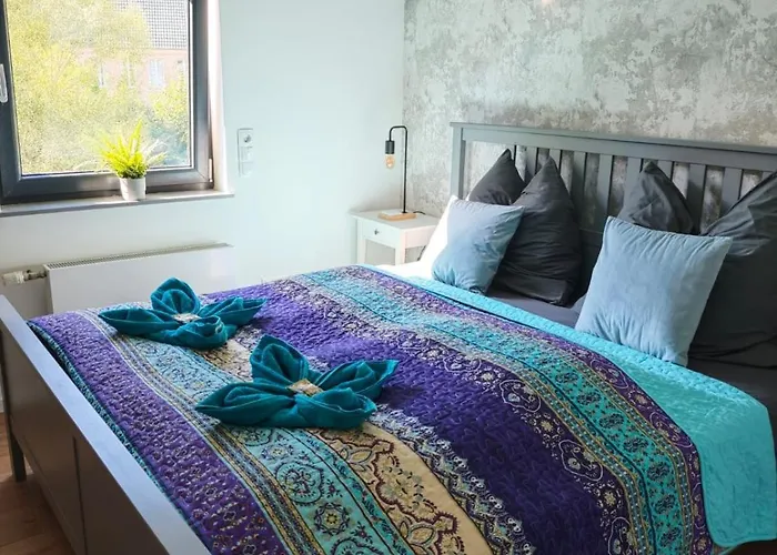 Waldoase Fuer 11 Personen Und Max 2 Hunde Im Nationalpark Eifel In Lage Schleiden