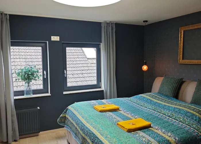 Waldoase Fuer 11 Personen Und Max 2 Hunde Im Nationalpark Eifel In Lage Appartamento Schleiden